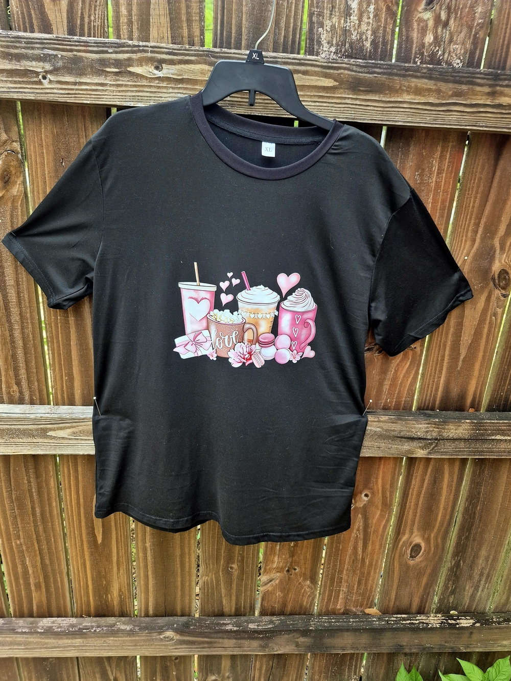 Pink Beverages Hearts Snacks Black Cotton Blend T-Shirt Womens XLarge Graphic